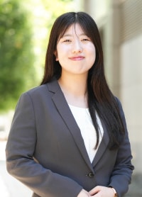 C.Yの社員インタビューへの移動